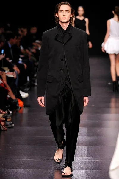 Look 21